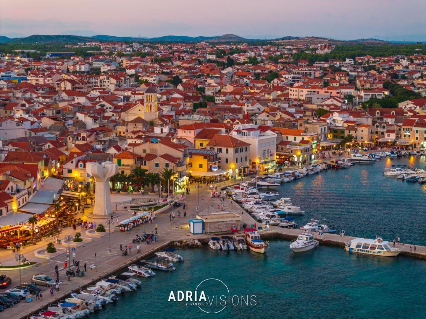 Refresh Boutique Suites - Central Point Vodice Exterior photo
